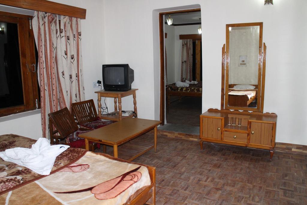 לה Hotel Nirvana Palace חדר תמונה
